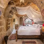 Kayata Cave Special Class Hotel 5*