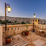 Kayata Cave Special Class Hotel