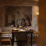 Kayata Cave Special Class Hotel
