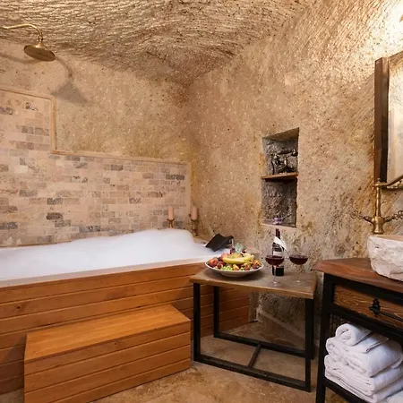 Kayata Cave Special Class 5*