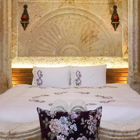 Kayata Cave Special Class Hotel