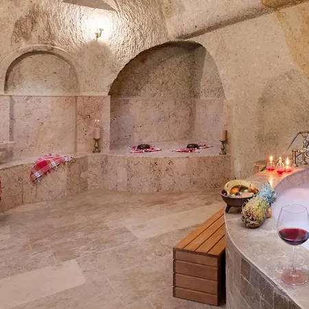Kayata Cave Special Class Hotel