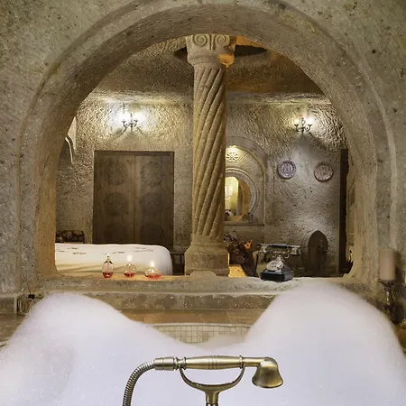 Kayata Cave Special Class 5* Ουργκούπ