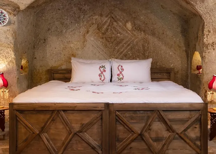 Kayata Cave Special Class Hotel