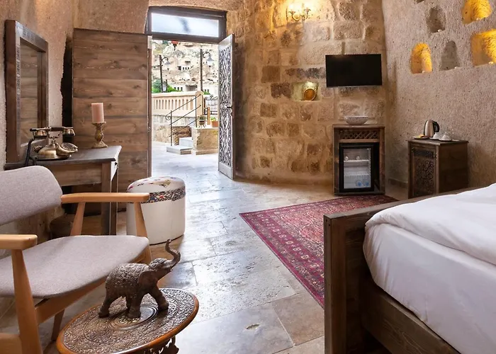 Kayata Cave Special Class Hotel